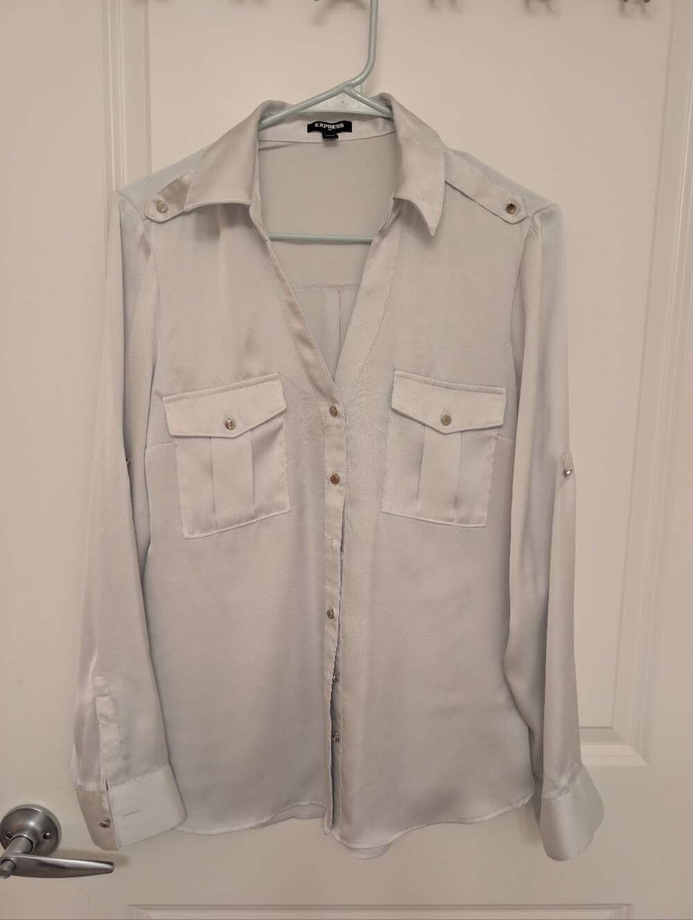 Express Women's White Satin Long-Sleeve Button-Down Shirt